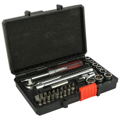 Black+Decker 31 Piece Car Maintenance Hand Tool Kit – A7142-XJ