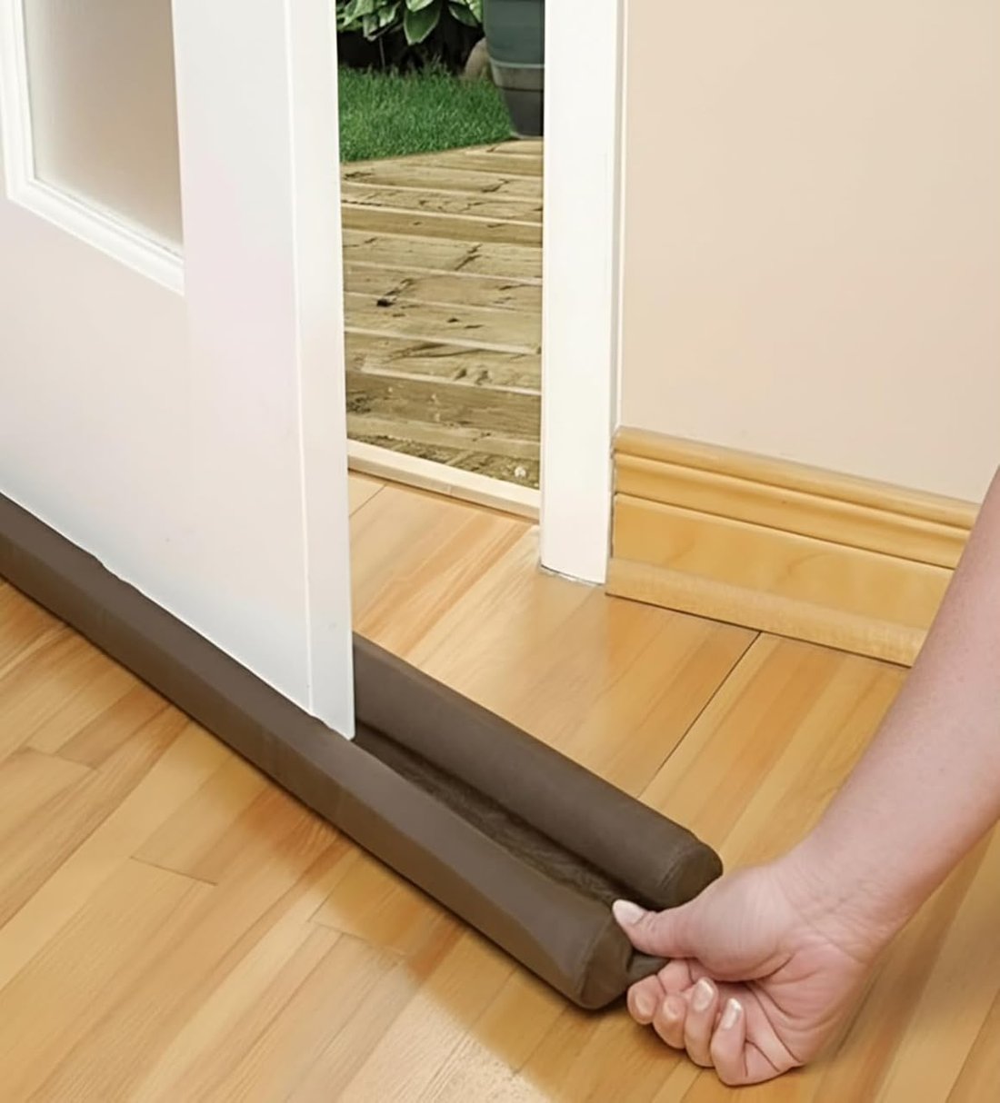 Flexible Door Sealer
